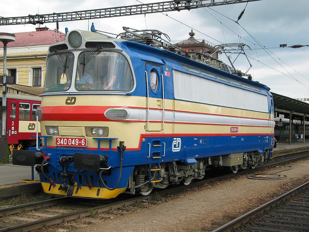 340-049.jpg