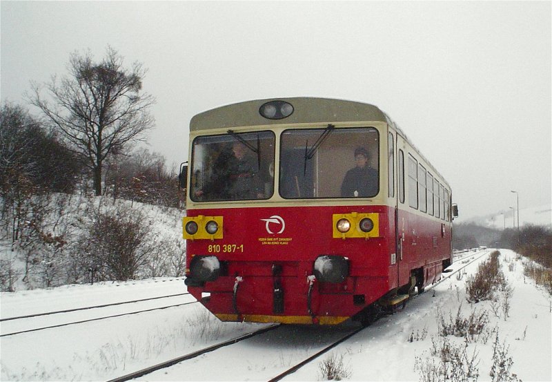 810387