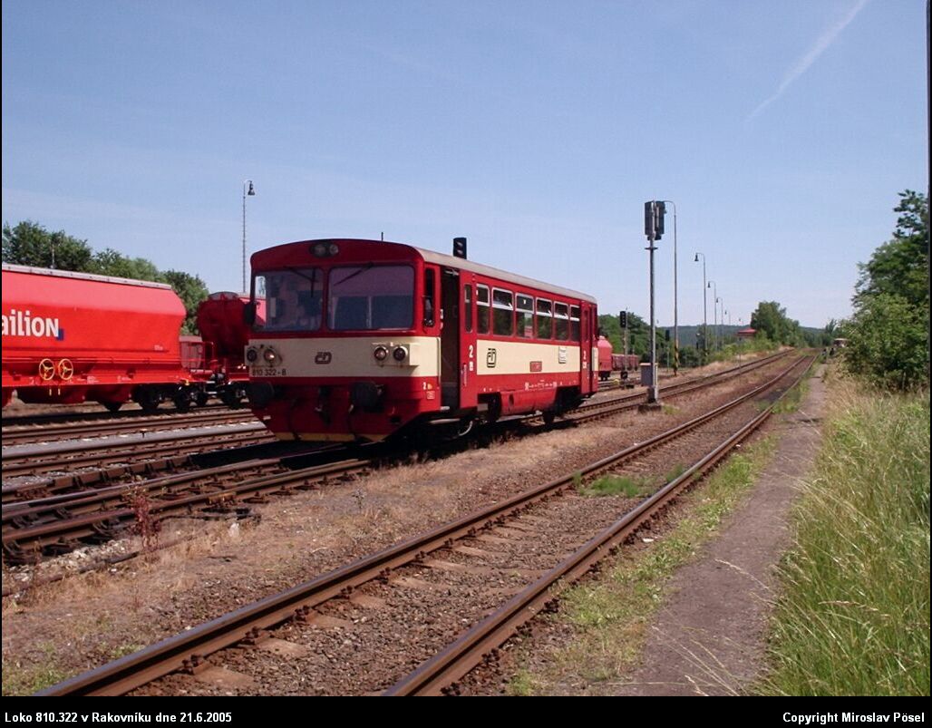 810304
